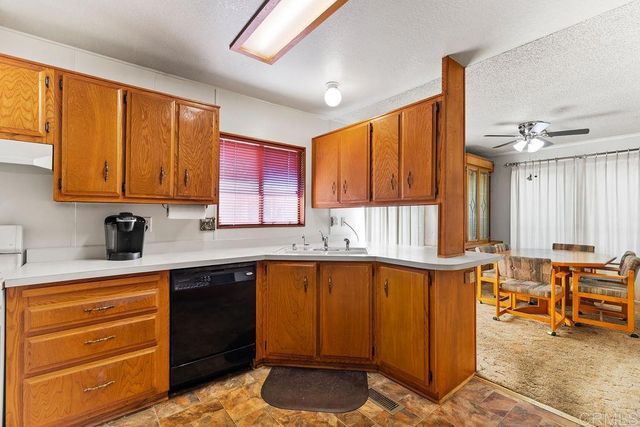 11949 Riverside Dr. 36, Lakeside, CA 92040