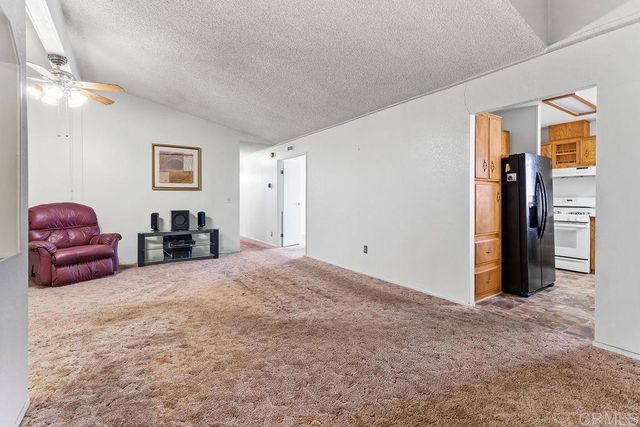 11949 Riverside Dr. 36, Lakeside, CA 92040