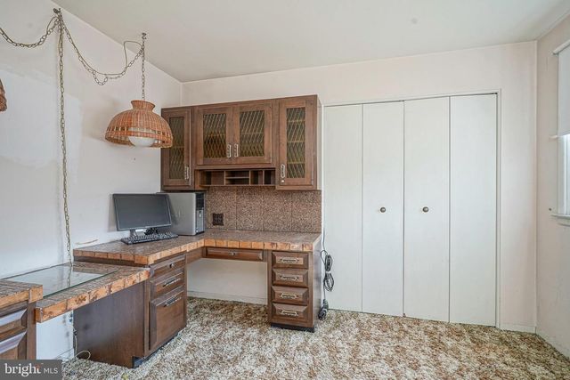 225 DRAKE RD, Cherry Hill, NJ 08034