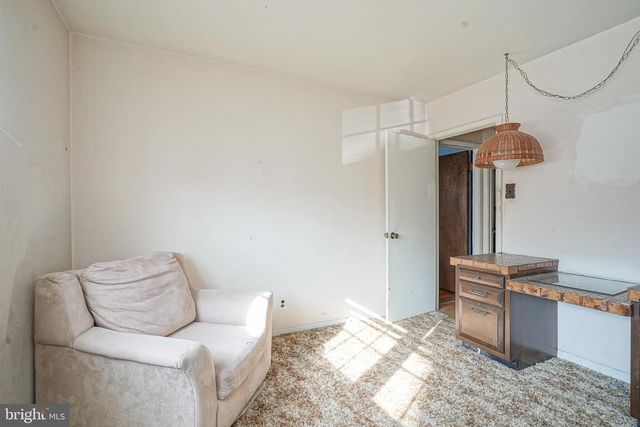 225 DRAKE RD, Cherry Hill, NJ 08034