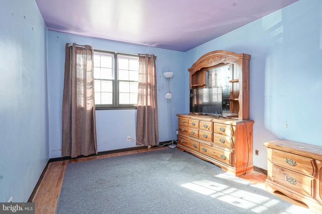 225 DRAKE RD, Cherry Hill, NJ 08034