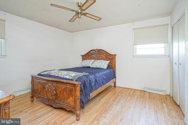 225 DRAKE RD, Cherry Hill, NJ 08034