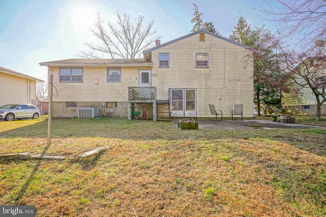 225 DRAKE RD, Cherry Hill, NJ 08034