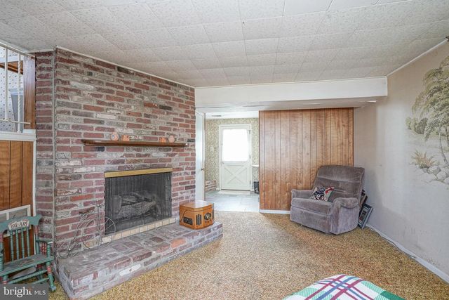 225 DRAKE RD, Cherry Hill, NJ 08034