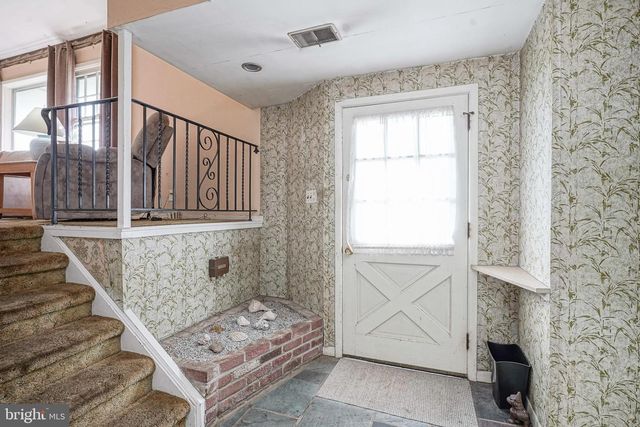 225 DRAKE RD, Cherry Hill, NJ 08034