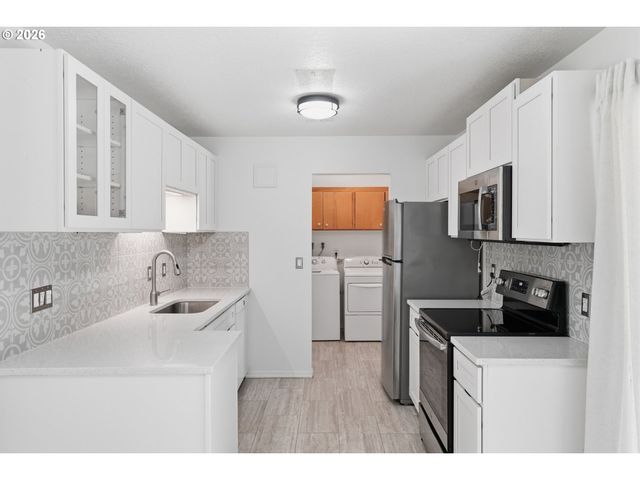 144 Ne 139TH Ave, Portland, OR 97230