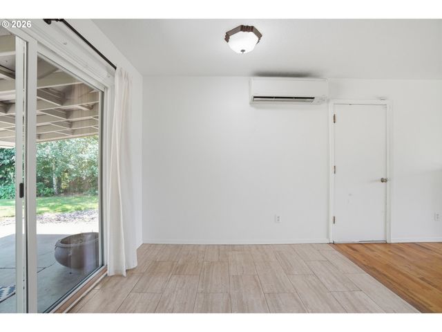144 Ne 139TH Ave, Portland, OR 97230