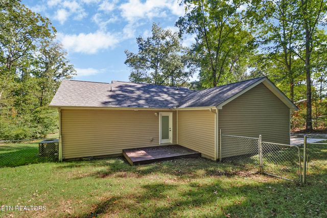 198 Orange Circle, Crossville, TN 38555