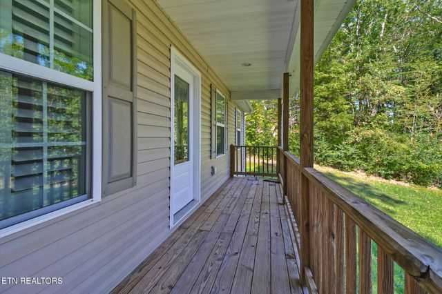 198 Orange Circle, Crossville, TN 38555
