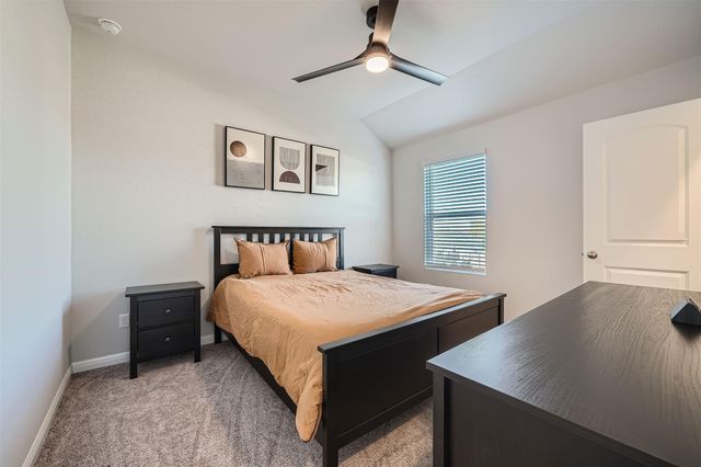 1009 NW Testoa CV N, Hutto, TX 78634