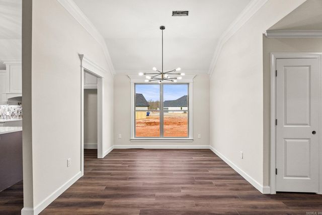 71 Corniche Cove, Maumelle, AR 72113