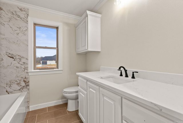 71 Corniche Cove, Maumelle, AR 72113