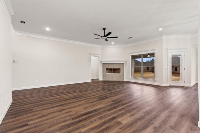 71 Corniche Cove, Maumelle, AR 72113