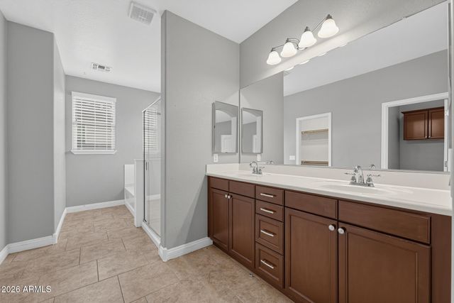 1331 E SARONA Street, San Tan Valley, AZ 85143