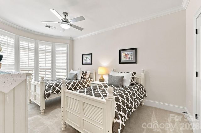 6831 Louisburg Square Lane, Charlotte, NC 28210