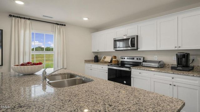 102 Olive History Way, Clayton, NC 27520