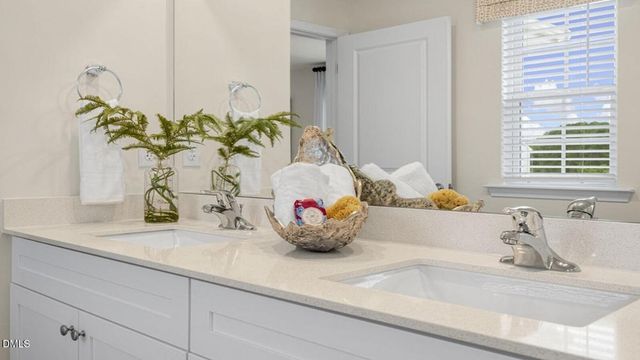 102 Olive History Way, Clayton, NC 27520