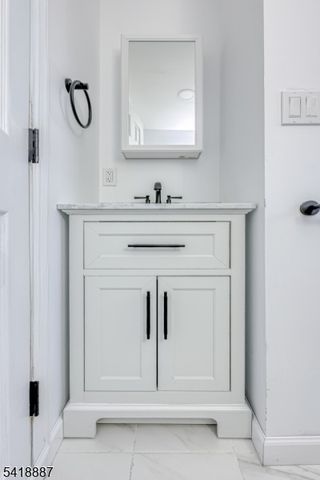 22 Wanaque Ave, Wanaque Boro, NJ 07420