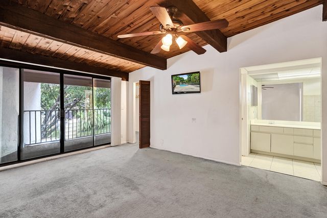 731 E COCO PLUM Circle 4, Plantation, FL 33324