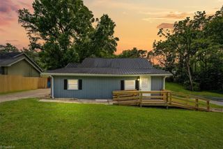 539 W Salisbury Street, Denton, NC 27239