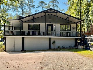 94 Governor Bell Drive, Point Blank, TX 77364