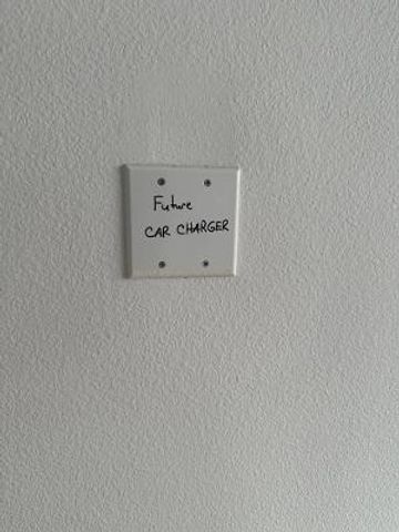 9423 N Sepulveda Boulevard 5, North Hills, CA 91343