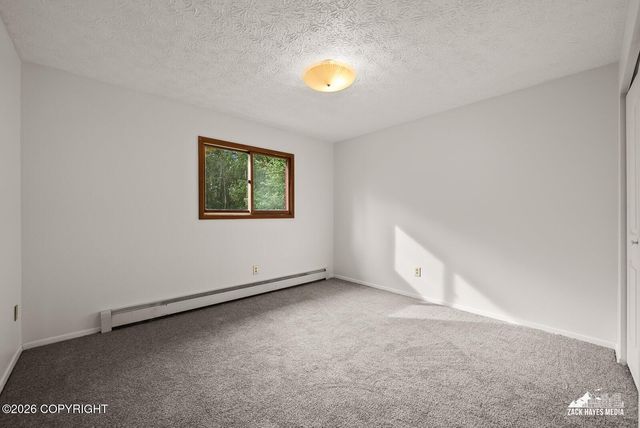 820 Woodmar Place, Anchorage, AK 99515