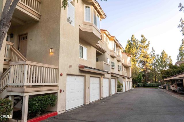 684 Sutton Crest Trail TL107, Oak Park, CA 91377
