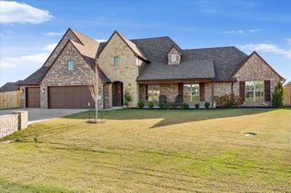 15810 E 107th Street North, Owasso, OK 74055