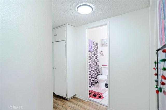 1400 W Warner, Santa Ana, CA 92704