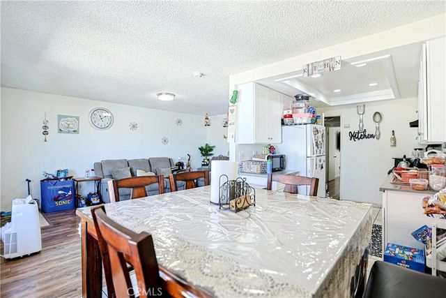 1400 W Warner, Santa Ana, CA 92704