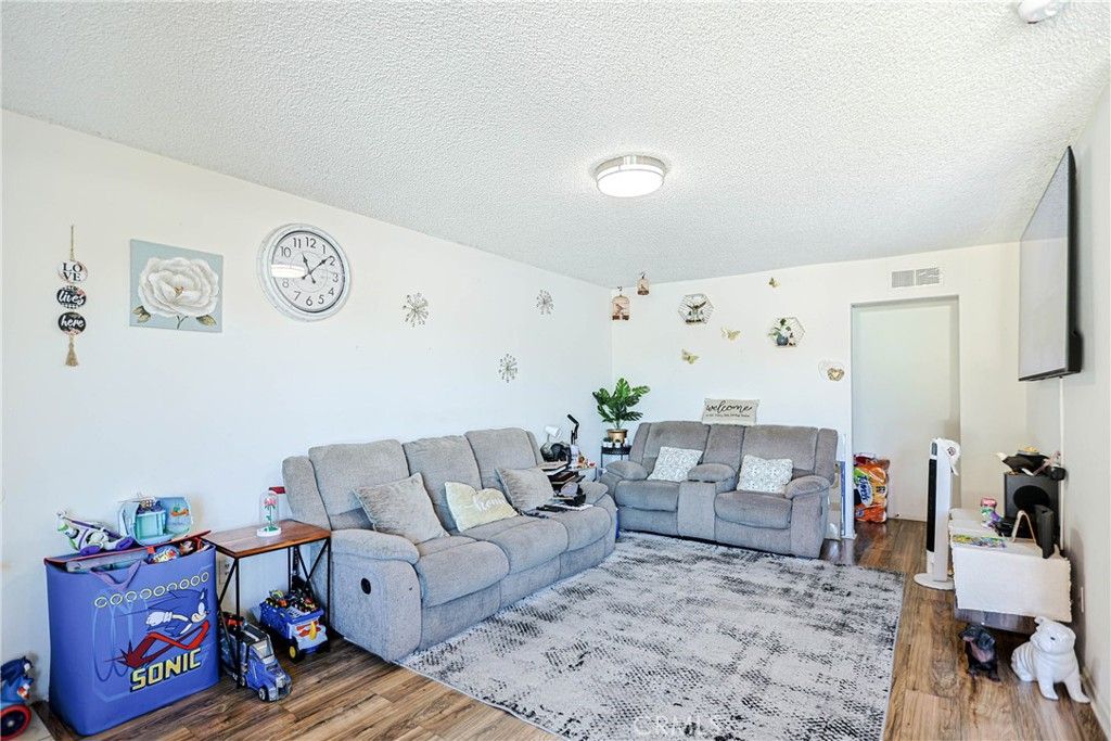 1400 W Warner 46, Santa Ana, CA 92704 — photo 3
