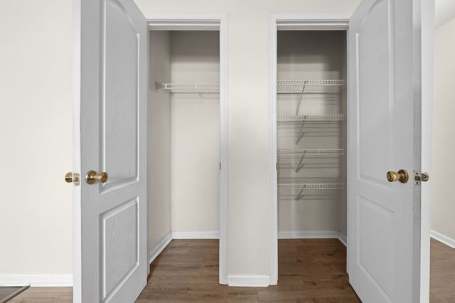 1361 Jenny Ln, Clarksville, TN 37042