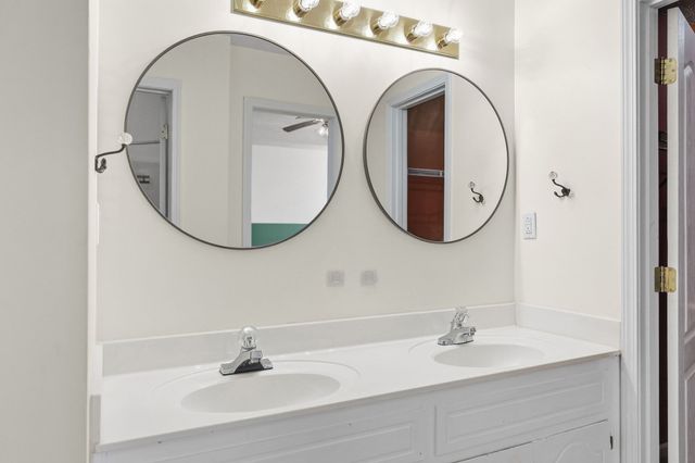 1361 Jenny Ln, Clarksville, TN 37042