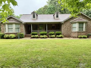 84 Brighton Rd, Flintville, TN 37335