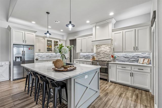 906 Drake Drive, Choctaw, OK 73020