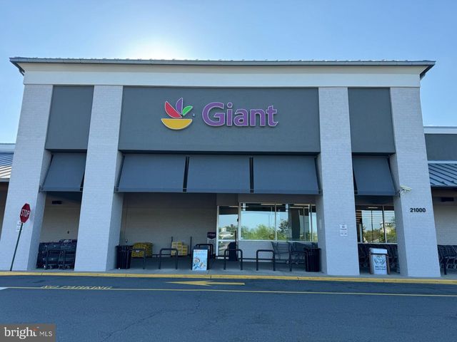 46342 SUMMERHILL PL, Sterling, VA 20165