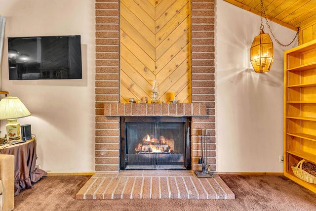 25461 Shadow Oaks Drive, Idyllwild, CA 92549