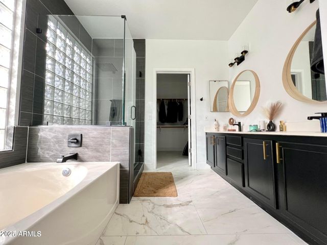 18663 W SUNRISE Drive, Goodyear, AZ 85338