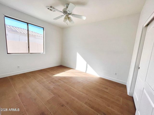 18663 W SUNRISE Drive, Goodyear, AZ 85338