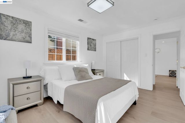 1532 Kooser Rd, San Jose, CA 95118