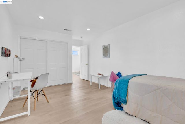 1532 Kooser Rd, San Jose, CA 95118