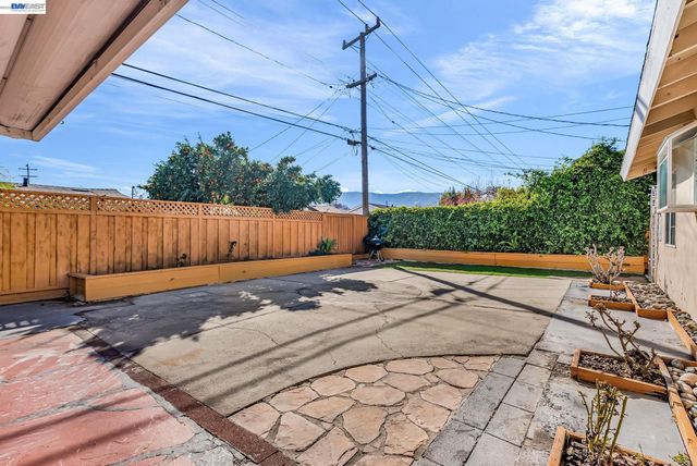 1532 Kooser Rd, San Jose, CA 95118