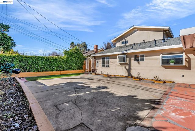 1532 Kooser Rd, San Jose, CA 95118