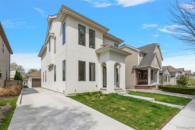 1307 Humphrey Avenue, Birmingham, MI 48009