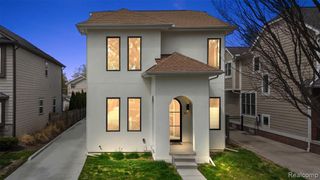 1307 Humphrey Avenue, Birmingham, MI 48009