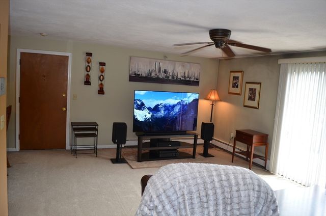 56 Townsend St A7, Abington, MA 02351