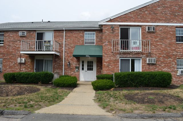 56 Townsend St A7, Abington, MA 02351