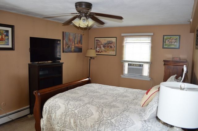 56 Townsend St A7, Abington, MA 02351