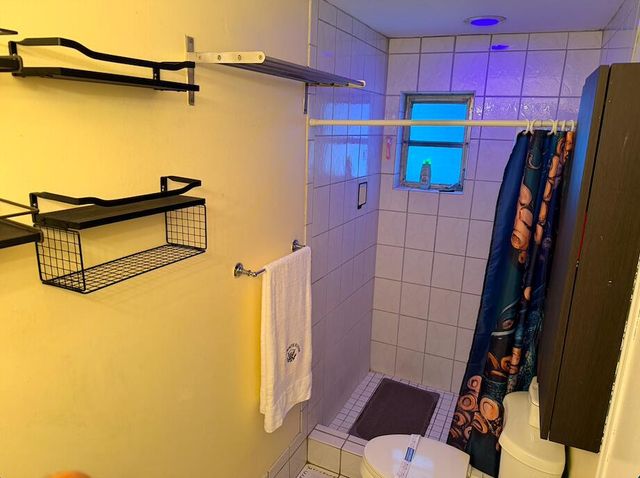 8381 NW 28th Place, Sunrise, FL 33322